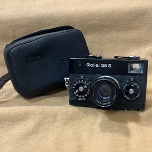 #7975　Rollei ローライ 35 S ブラック Sonnar 1:2.8 40mm 専用ケース付