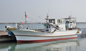 大分臼杵市東造船所製 42フィート漁船　Yanmar 6GH1-HT 220psengine搭載 　