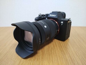 【美品】SONY ソニー α7IV ボディ ILCE-7M4 / 【美品】SIGMA 28-70㎜ F2.8 DG DN 標準ズームレンズ