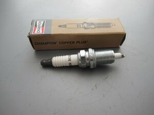 CHAMPION♪93～98　ジープ　ラングラー　チェロキー　スパークプラグ　（1台分の方は6個で落札下さい。）