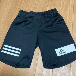 値下げ不可　adidas アディダス　ハーフパンツ　プラクティスパンツ　サッカーパンツ　ブラック　130