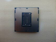 管理番号　T-04230 / INTEL / CPU / Core i5-8500 / LGA1151 / BIOS起動確認済み / ゆうパケット発送 / ジャンク扱い_画像3