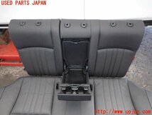 2UPJ-98167385]BMW M5(FV44M)リアシート 中古_画像2