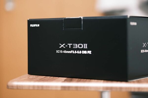 FUJIFILM X-T30II 15-45mmレンズキット　シルバーお値下げ不可