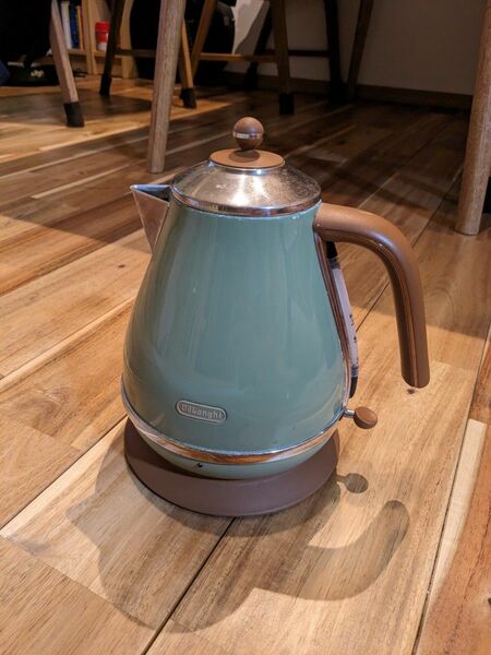 【ジャンク品】デロンギ　 DeLonghi　 電気ケトル