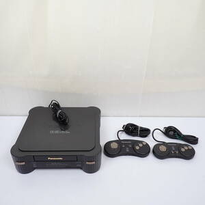 現状品 3DO REAL FZ-1 本体 コントローラー2個付き コントロールパッド パナソニック