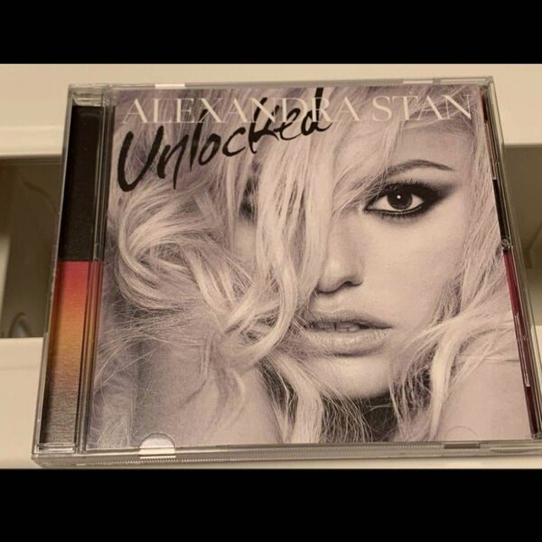 アレクサンドラ・スタン アンロックド CD