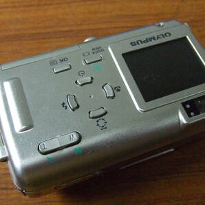 i153 OLYMPUS/オリンパス μ-10 digital デジタルカメラ 中古 本体 未確認 ジャンクの画像8