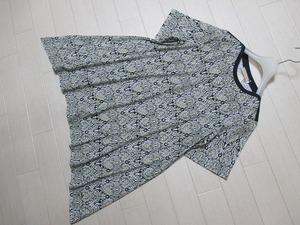 未使用/クロコダイル*CROCODILE　総柄プリントチュニックカットソーAラインフレア　Lサイズ