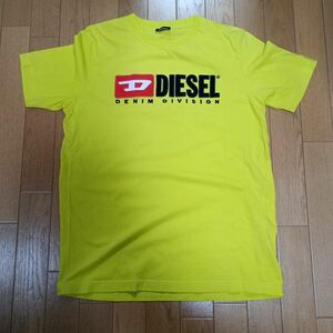 969.DIESEL　DIESEL　大人気定番ロゴのフェルト&　刺繍　Tシャツ