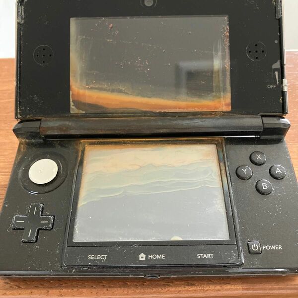 3DS ジャンク品　分解用　部品取り　修理不能 Nintendo 3DS 任天堂