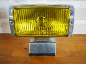 1970S　昭和のクルマ　VINTAGE STANLEY FOG LAMP スタンレーハロゲンフォグランプＨ6020　S30に装着