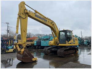 油圧ショベル(Excavator) Komatsu PC200-11 202006 4,761h 油圧ショベル0.7m3　Crane マルチincluded クレー