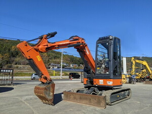 Mini油圧ショベル(Mini Excavator) 日立建機 ZX40UR-5B 202007 1,936h オフsetブーム Crane マルチ エ