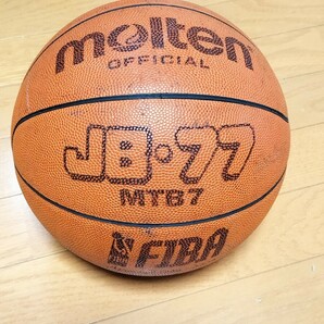 バスケットボール モルテン molten JB-77 MTB7 7号球 JABBofficial 天然皮革製 FIBA の画像1