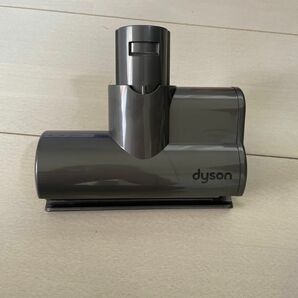 送料無料dyson V6正規品 布団にミニモーターヘッド ダイソン