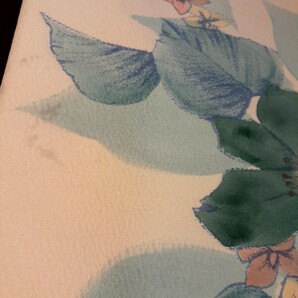 オフホワイトにスモーキーな青緑やピンクの花柄 シックで可憐なヴィンテージ着物 昭和レトロの画像7