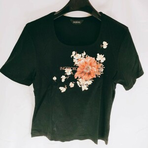 ☆美品 INGEBORG インゲボルグ Tシャツ 半袖シャツ 花柄 黒 ブラック シャツ トップス 上着 半袖 レトロ シンプル ヴィンテージ 衣類 A-3