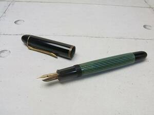 Перьевая ручка PELIKAN Souverain Green stripe nab/14C-585 Б/У