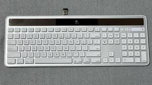 Logitech ワイヤレス ソーラー 英語 キーボード K750 for Mac - Silver