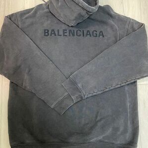 最終値下げ BALENCIAGA バレンシアガ バックロゴ プルオーバーパーカー フーディー グレー スウェット