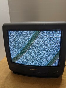 IY0901 COMMAT DTN-1496 ブラウン管テレビ /97年製/通電のみ確認。プレステ2でのゲームは確認。現状品 JUNK