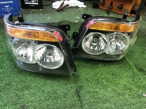 240405-9259 DAIHATSU ダイハツ　アトレーワゴン　S331G/S321G　純正　左ヘッドライト　HID　KOITO　左右セット（F）