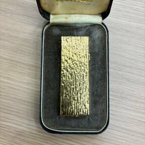 【RSA-2865】【1円～】Dunhill ダンヒル ガスライター US SWITZERLAND ゴールド 箱付き 高級 コレクター 着火未確認 現状品 保管品の画像2