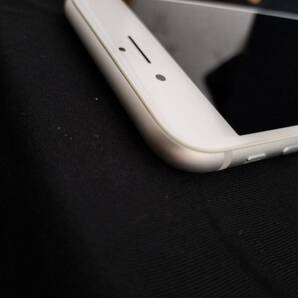 iphone8 64GB 中古美品（ほぼ傷なし） SIMフリーの画像3