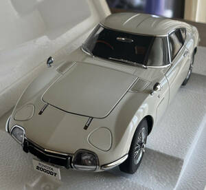 【新品未展示】AUTOart 1/18 トヨタ 2000GT ワイヤースポークホイール バージョン （ホワイト）モデルカー