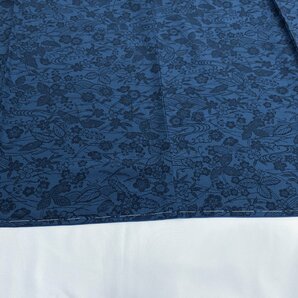 着物月花 本藍染 品のある花 小紋 未使用品 正絹 縮緬 ガード加工 ki1176の画像8