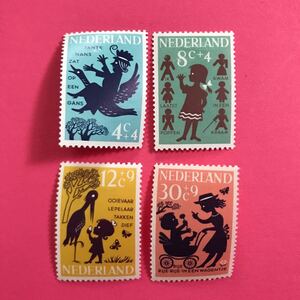 外国未使用切手★オランダ 1963年 児童福祉 4種