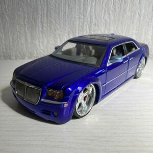 JadaTOYS 1/24 DUB CITY CHRYSLER 300C HEMI