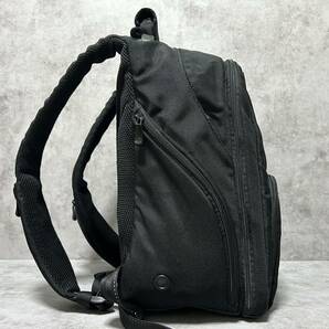 極美品/レア●TUMI トゥミ メンズ ビジネスバッグ リュック T-TECH バッグパック A4/PC収納 多機能 大容量 ナイロン ブラック 黒 通勤 出張の画像4