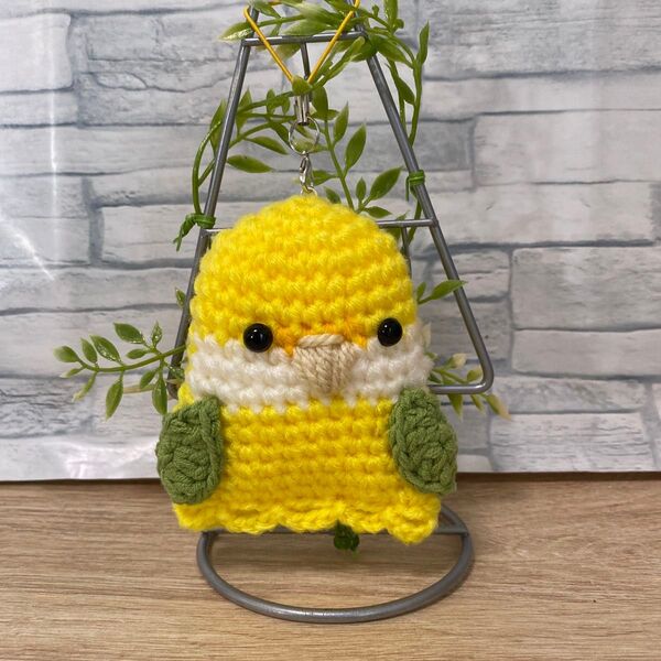 コザクラインコちゃんのあみぐるみふっくらペタンコストラップB ハンドメイド