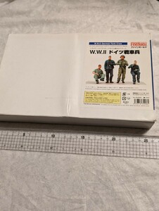 送料込み！ファインモールド　1/35 ＷＷⅡ ドイツ戦車兵　未組み立て