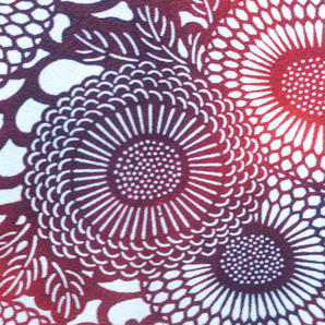 《京都一輝堂》【着物】 羽織 紅型 花文様 羽織紐付き 身丈約77.5cm 裄丈約61.5cm 24Z-1096の画像3