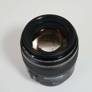 ★美品★キヤノン Canon EF85mm F1.8 USM フルサイズ対応 元箱付の画像4