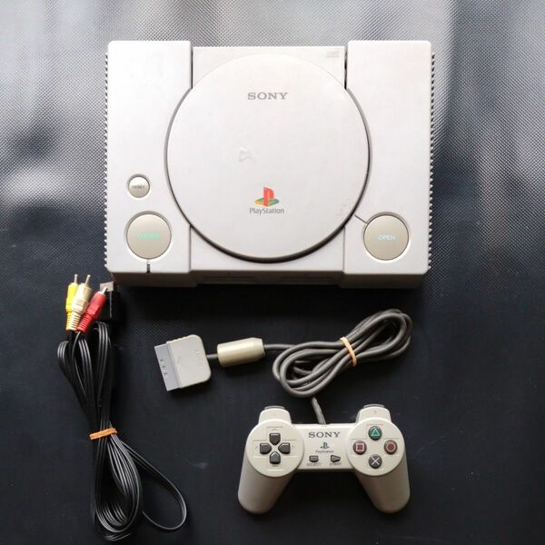 【ジャンク品】SONY ソニー プレイステーション Playstation プレステ 付属品有 SCPH−5500