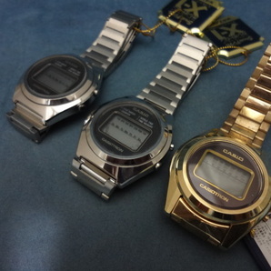 激レア、カシオ、CASIO、カシオトロン、X-１ ３個セット、１９７０年代製、時計店、デッドストック、昭和レトロ、ジャンクの画像7