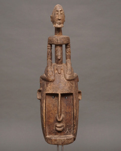 アフリカ　マリ共和国　ドゴン族　マスク　仮面　No.414　木彫り　アフリカンアート　彫刻　プリミティブアート　アフリカ雑貨
