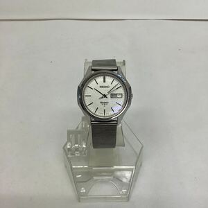 ◯営TK002-キさT60【埼玉発】SEIKO QUARTZ V.F.A セイコー 38クォーツ 3823-7040 不動品 メンズ腕時計 ケースサイズ 約3.8cm×4,3cm