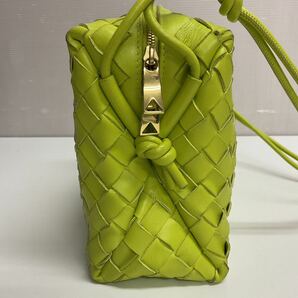 営YY37-60Y BOTTEGA VENETA ボッテガヴェネタ ループバッグ ショルダーバッグ レディースバッグ W約22cm H約15cm D約9cmの画像3