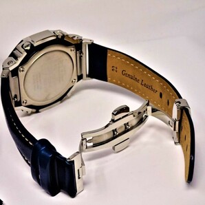 未使用・新品・Gショックカスタム本体付きGA2100ステンレス製シルバーベゼル＆本革レザーベルト・ペズリー柄ブルー文字盤メンズ腕時計の画像6