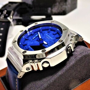 未使用・新品・Gショックカスタム本体付きGA2100ステンレス製シルバーベゼル＆本革レザーベルト・ペズリー柄ブルー文字盤メンズ腕時計の画像4