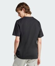 【4L】アディダスオリジナルス アドベンチャー グラフィック半袖Tシャツ 新品未使用 タグ付き レギュラーフィット_画像2