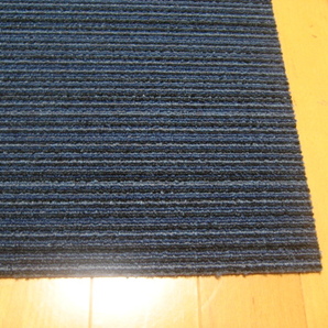 日本製タイルカーペット（２０枚）厚み約6.5mm（１４４２）在庫１６１枚・１枚２１０円～の画像2