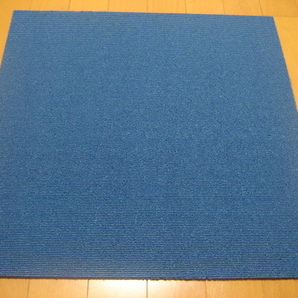 日本製タイルカーペット（１７枚）厚み約6.5mm（１３８５）・１枚２００円～の画像1