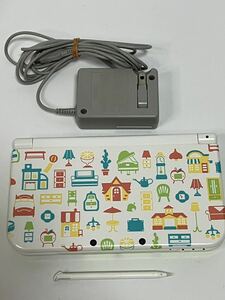 【動作品】Nintendo ニンテンドー　new Nintendo 3DS LL RED-001 どうぶつの森 ハッピーホームデザイナー Ver. 充電器付き