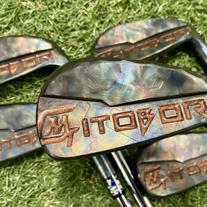 希少！レアセット ITOBORI/一刀彫 VERSION3 IRON ヴィンテージカッパー #5-PW(6本セット) アイアン Dynamic Gold 120 S200 中古・美品の画像2